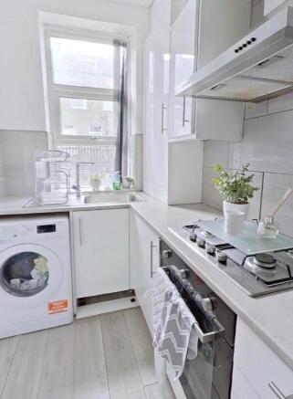 kitchen 1.jpg