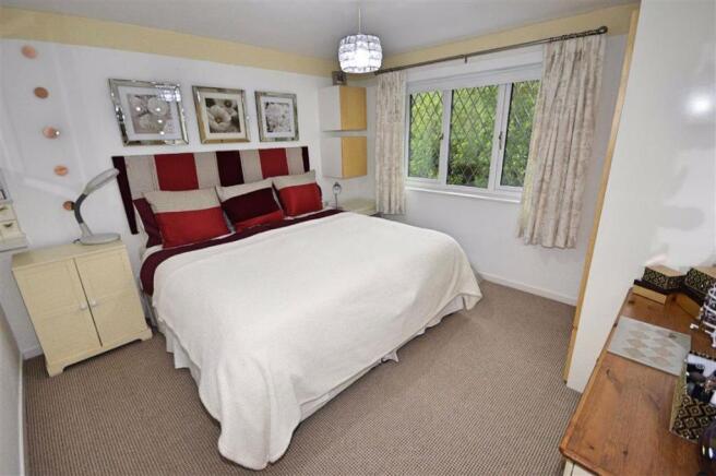 Bedroom (2)