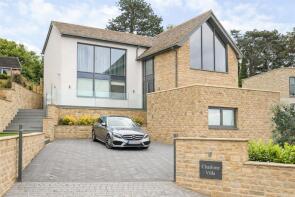 Charlotte Villa, Cleeve Hill, Southam, Cheltenham GL52 3QE