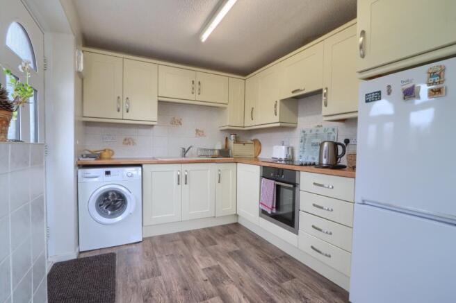2 bed Bungalow for sale Image 4