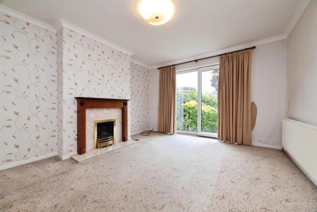 3 bed Semi-Detached for sale Image 5