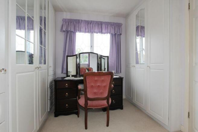 DRESSING ROOM