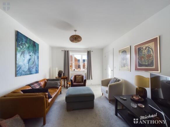 CAM03218G0-PR0081-STILL004