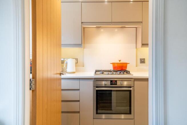 2 bed Semi-Detached for sale Image 4
