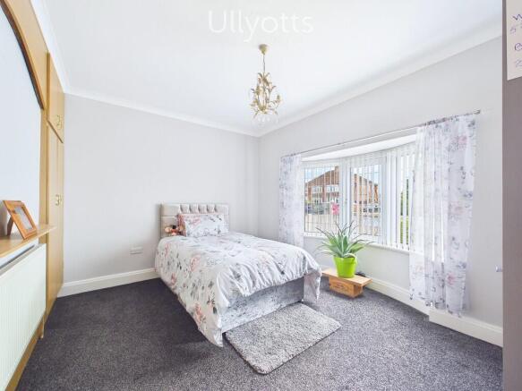2 bed Detached Bungalow to rent Image 7