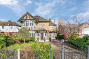 56, The Avenue, Hatch End HA5 4HA