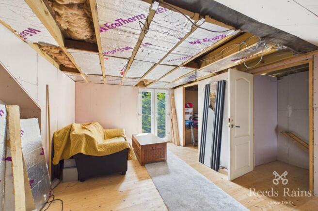 3 bed Semi-Detached for sale Image 5
