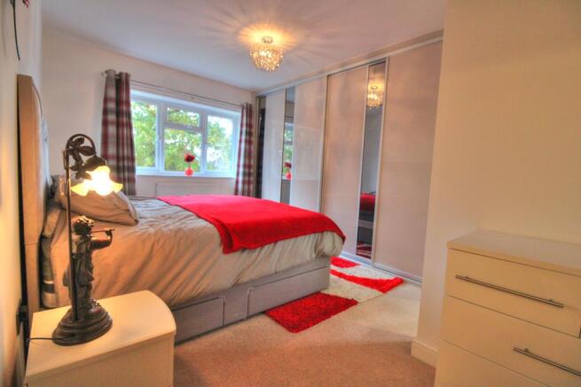 Bedroom 2 (with ensuite)