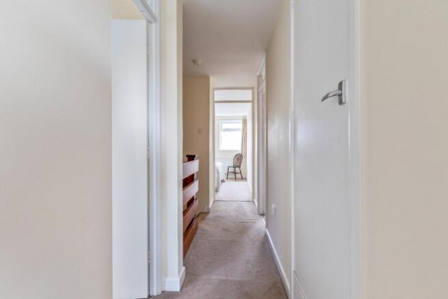 87488_4 St Margarets Close_(12).jpg