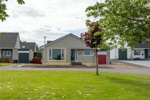 8, Tower Gardens, Westhill, Inverness IV2 5DQ