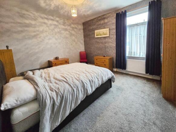 2 bed Terraced for sale Image 9
