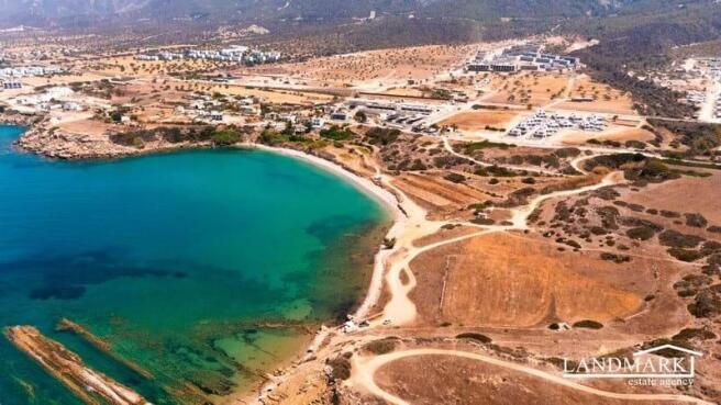 Brand new 3 bedroom contemporary designed resale villa + located on top of a beautiful sandy beach + sea views Image 9999 2