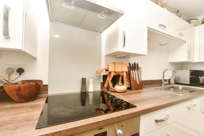 Lounge/Kitchen /Dining Area