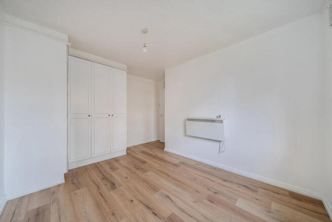 1431661-18-69b7f1...