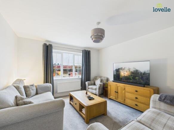 Aintree Drive, Market Rasen, LN8 photo 4