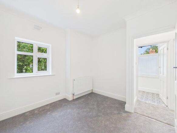 3 bed Semi-Detached for sale Image 11