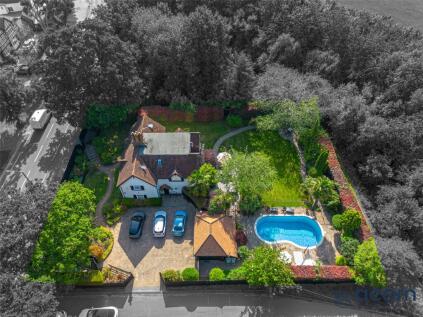 Uxbridge Road, Hatch End, Pinner, HA5