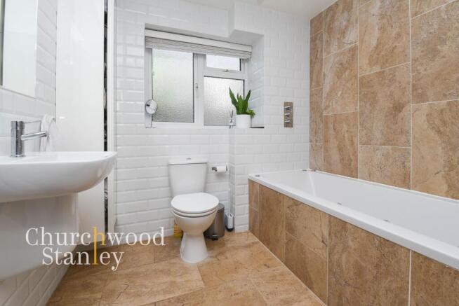 Bathroom (GF)