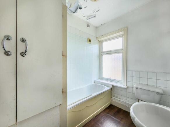1 bed Terraced for sale Image 9