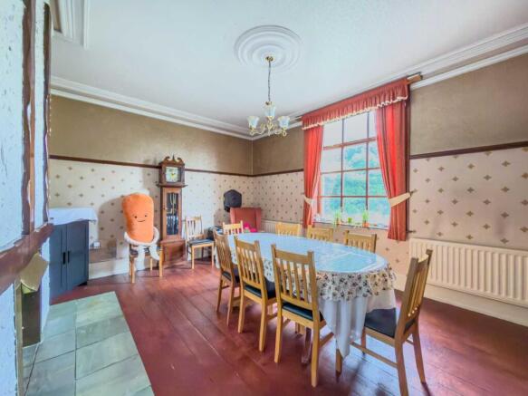 3 bed Detached for sale Image 12