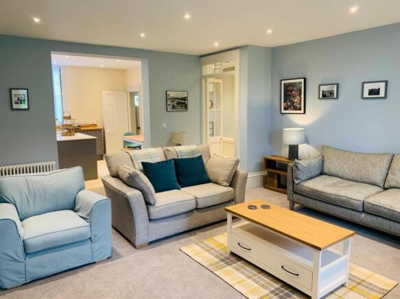 WhatsApp Image 2021-02-16 at 12.29.44.jpeg