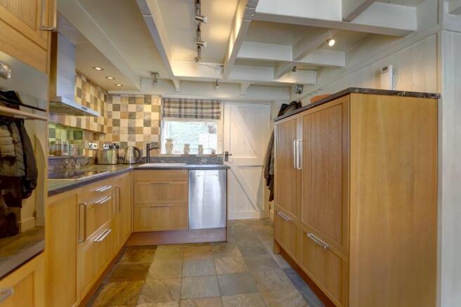 2 bed End of Terrace for sale Image 4