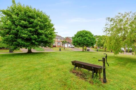 Woodbank, Loosley Row, HP27