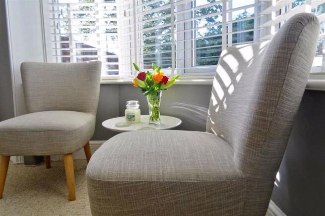 DINING ROOM: