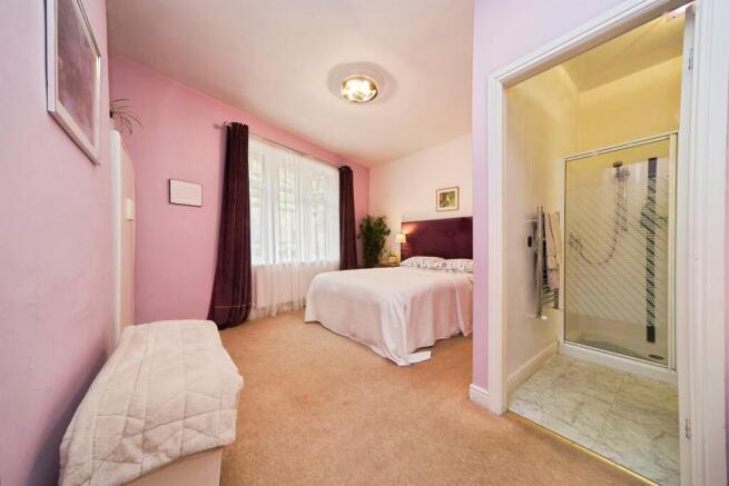5 bed End of Terrace for sale Image 10