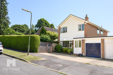 Denholm Close | Poulner | Ringwood | BH24