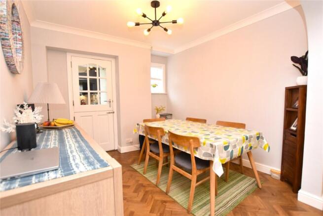 3 bed Semi-Detached for sale Image 4