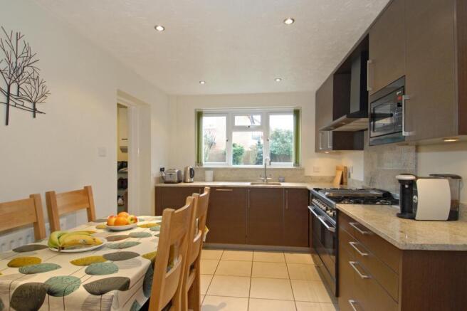 Kitchen/Breakfast Room