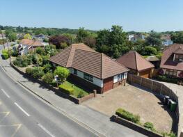 86, Greensward Lane, Hockley SS5 5HF