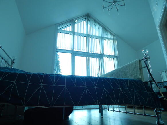 Bedroom1.JPG
