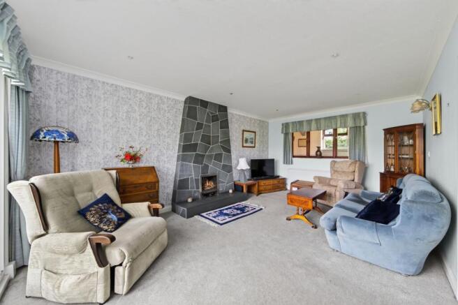 3 bed Detached for sale Image 9