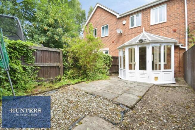 REAR GARDEN 02.jpg