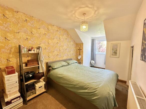 Bedroom  2.jpg