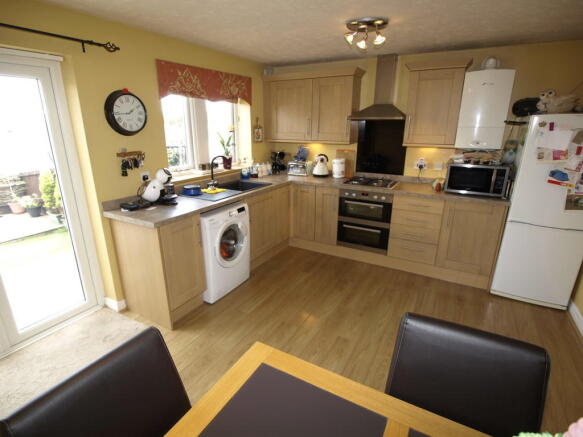 Dining kitchen