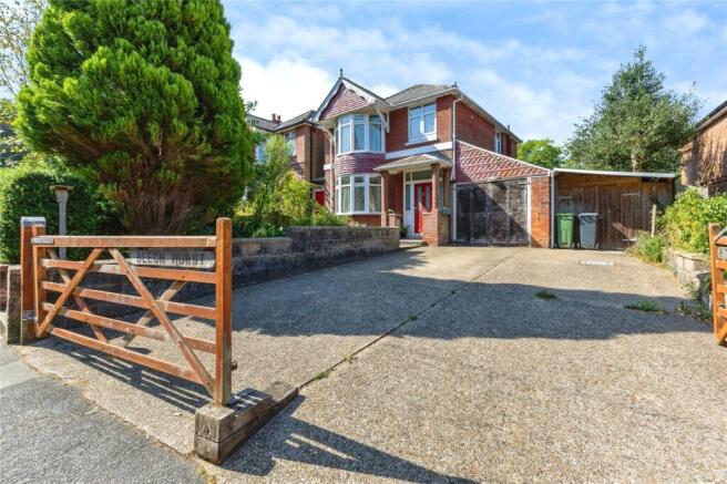 Front & Driveway