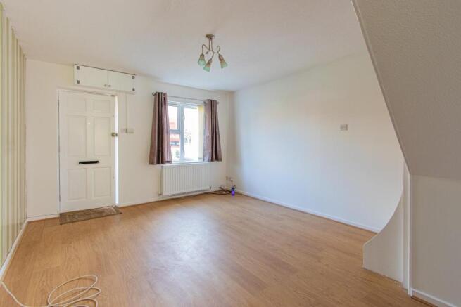 Lowfield Drive 72-1.jpg