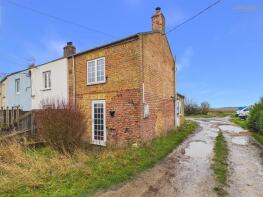 10, Bank Terrace, Dowsdale Bank, Crowland, Peterborough PE6 0NQ