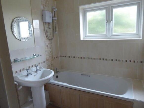 3WhittemoreBathroom (2)