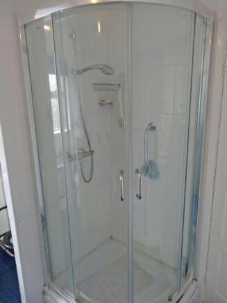 DEL-CAP (shower)