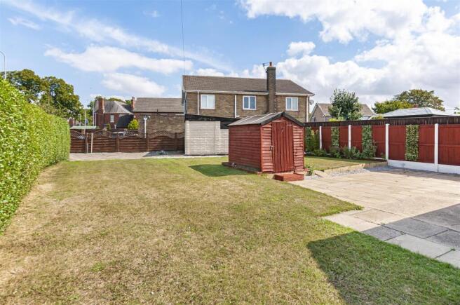 1 Rusell Rd4.JPG