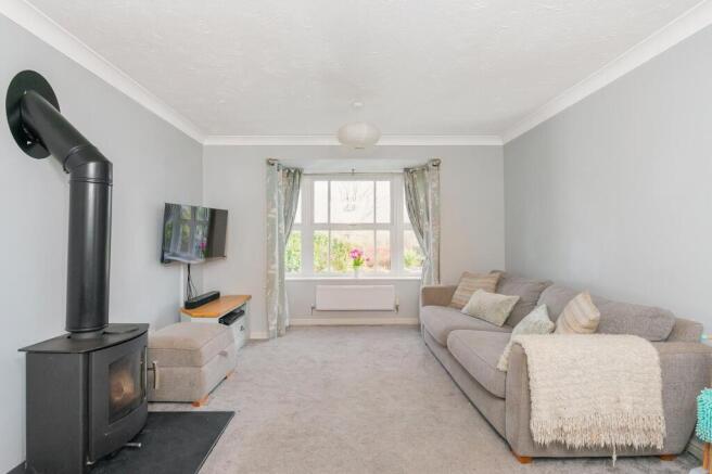 3L1RHD - Living Room B.jpg