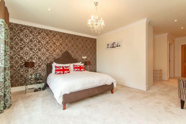 Bedroom 1 Aspect 2