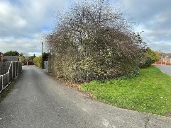 Fishpond Lane plo...