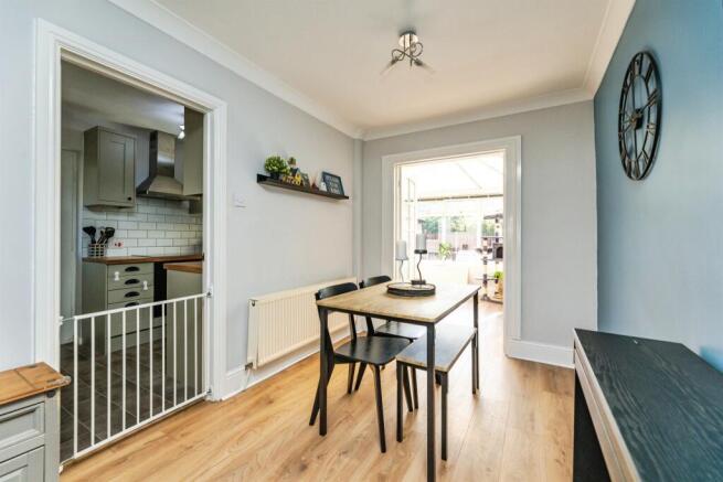 3 bed Semi-Detached for sale Image 7