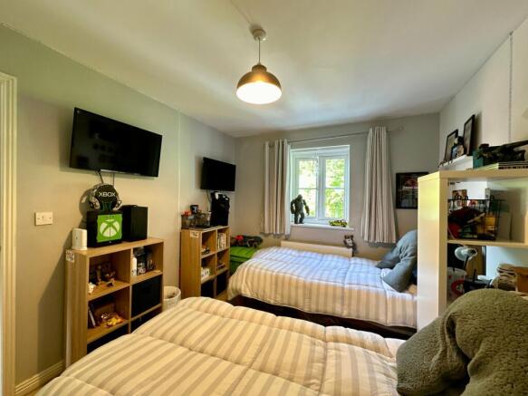 Photo 13