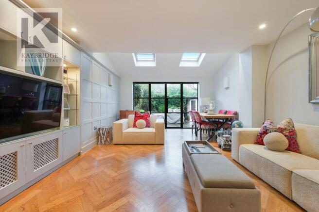 Parkview Way, Epsom - KT19 8FA